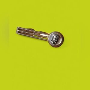 Vintage SWANK Roman soldier/ gladiator cameo tie clip/tie bar.